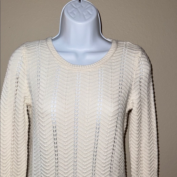 Ann Taylor LOFT Women's Cream Crew Neck Chevron Cotton Sweater Women’s Size XS - Picture 2 of 7